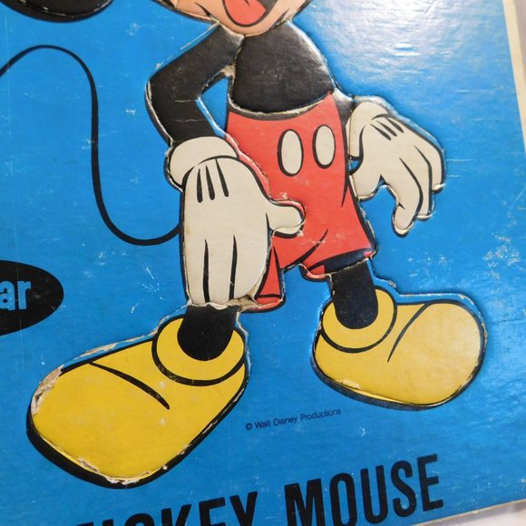 Vintage Walt Disney Mickey Mouse Tray Puzzle & Mickey Mouse Disneyland Note Pad - Picture 5 of 9